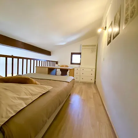 Le Coin Cosy Des 4 Tetes - Balcon - Netflix *